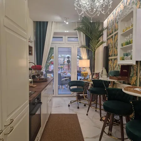Couette-café Vaticano 13 *